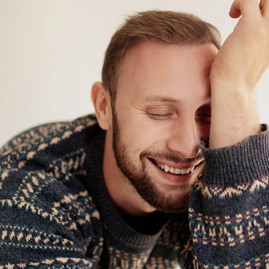 Руслан Кузнєцов: від кременчуцьких дворів до мільйонів на YouTube